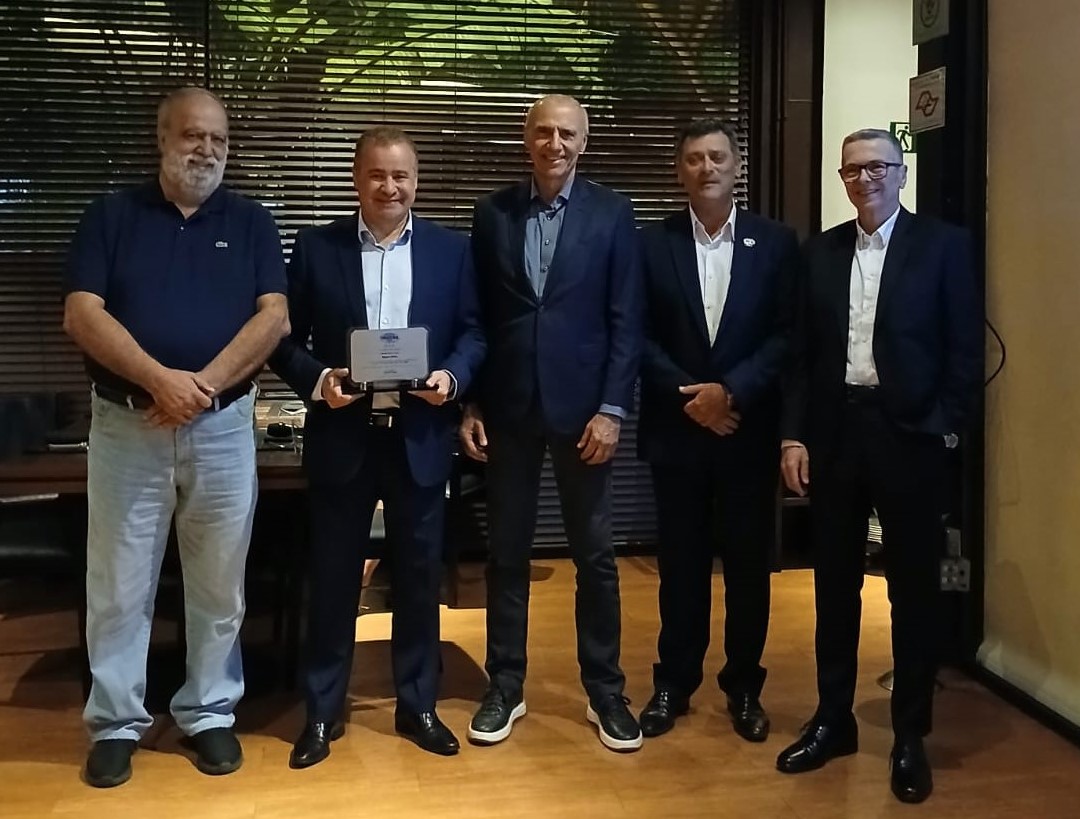 SMACNA Brasil empossa diretoria para a gestão 2025-2027